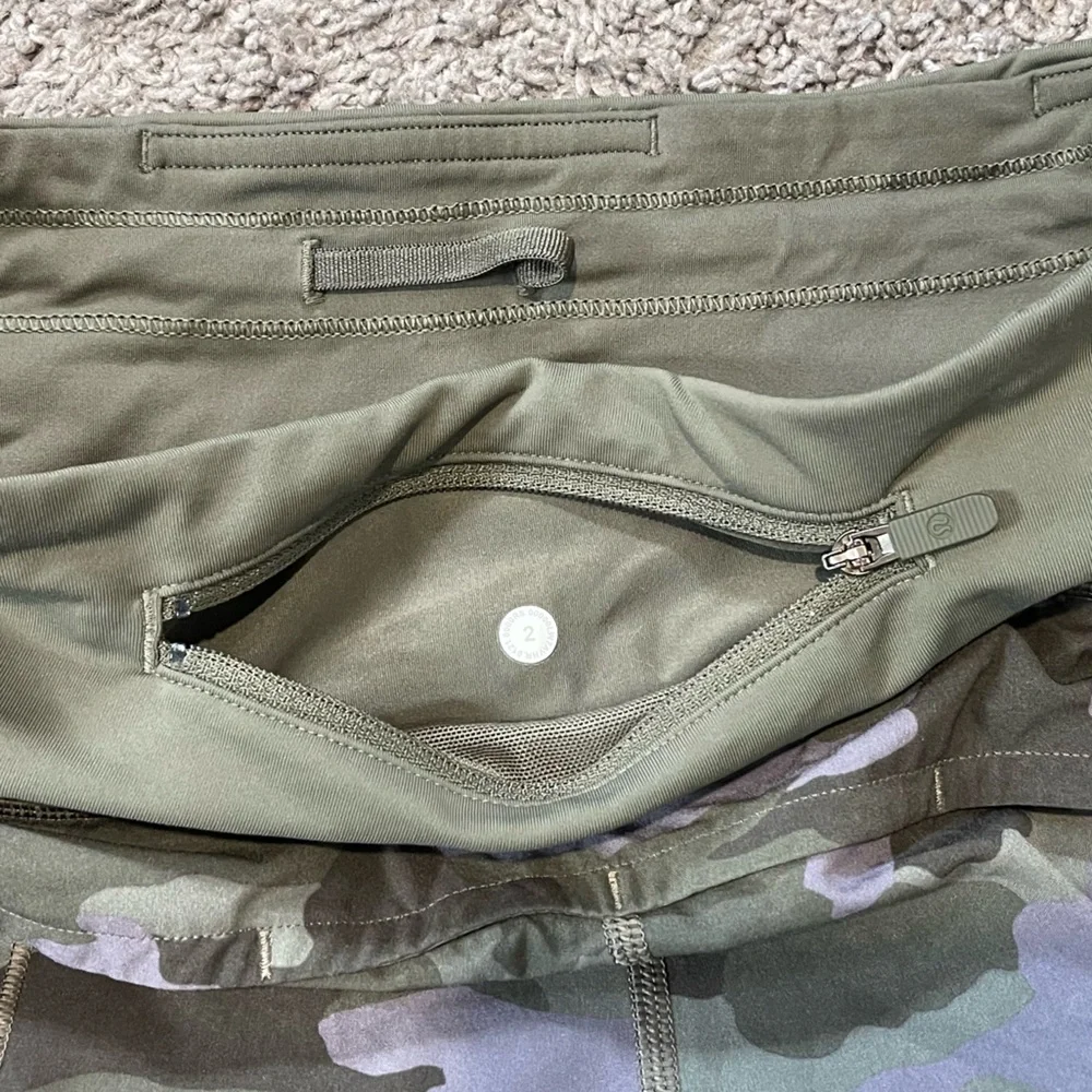 lululemon athletica Camo Green Shorts - Picture 4 of 7